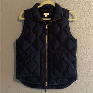 j crew navy puffy vest size Small